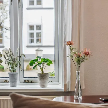 Cozy In Апартаменты Тённер